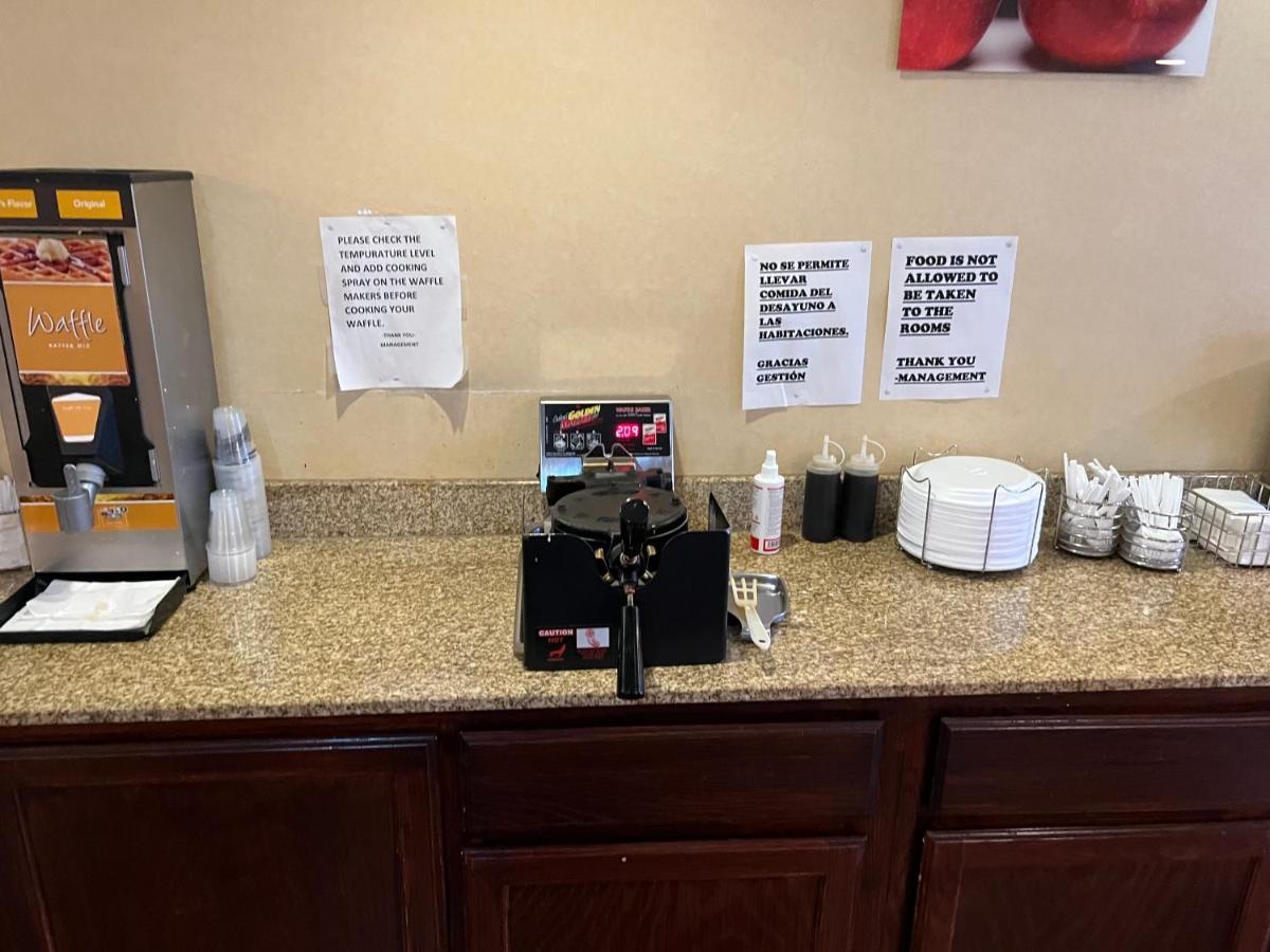 Americas Best Value Inn Pharr/Mcallen Eksteriør billede